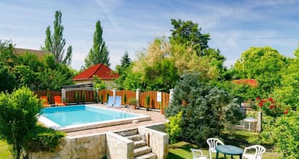 Yucca 2 by Interhome