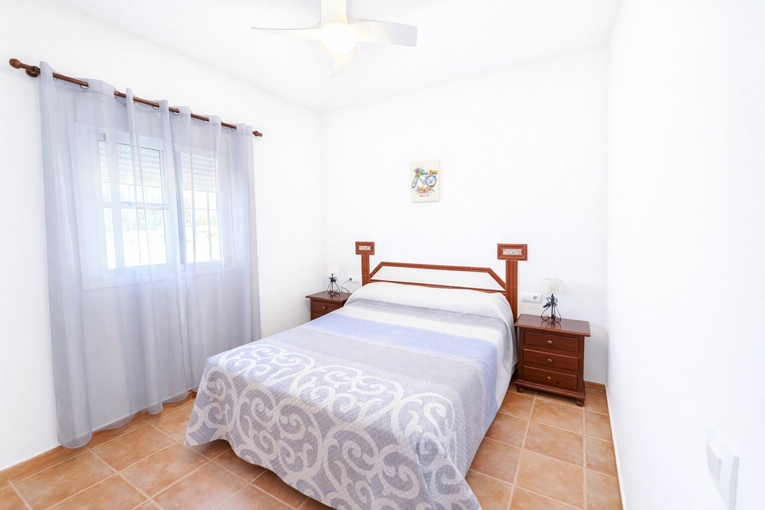 2 bedrooms, iron/ironing board, bed sheets
