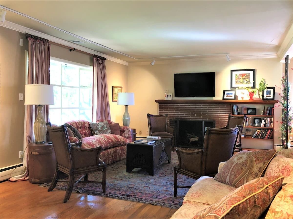 A view of the  Middletown Valley Like No Other