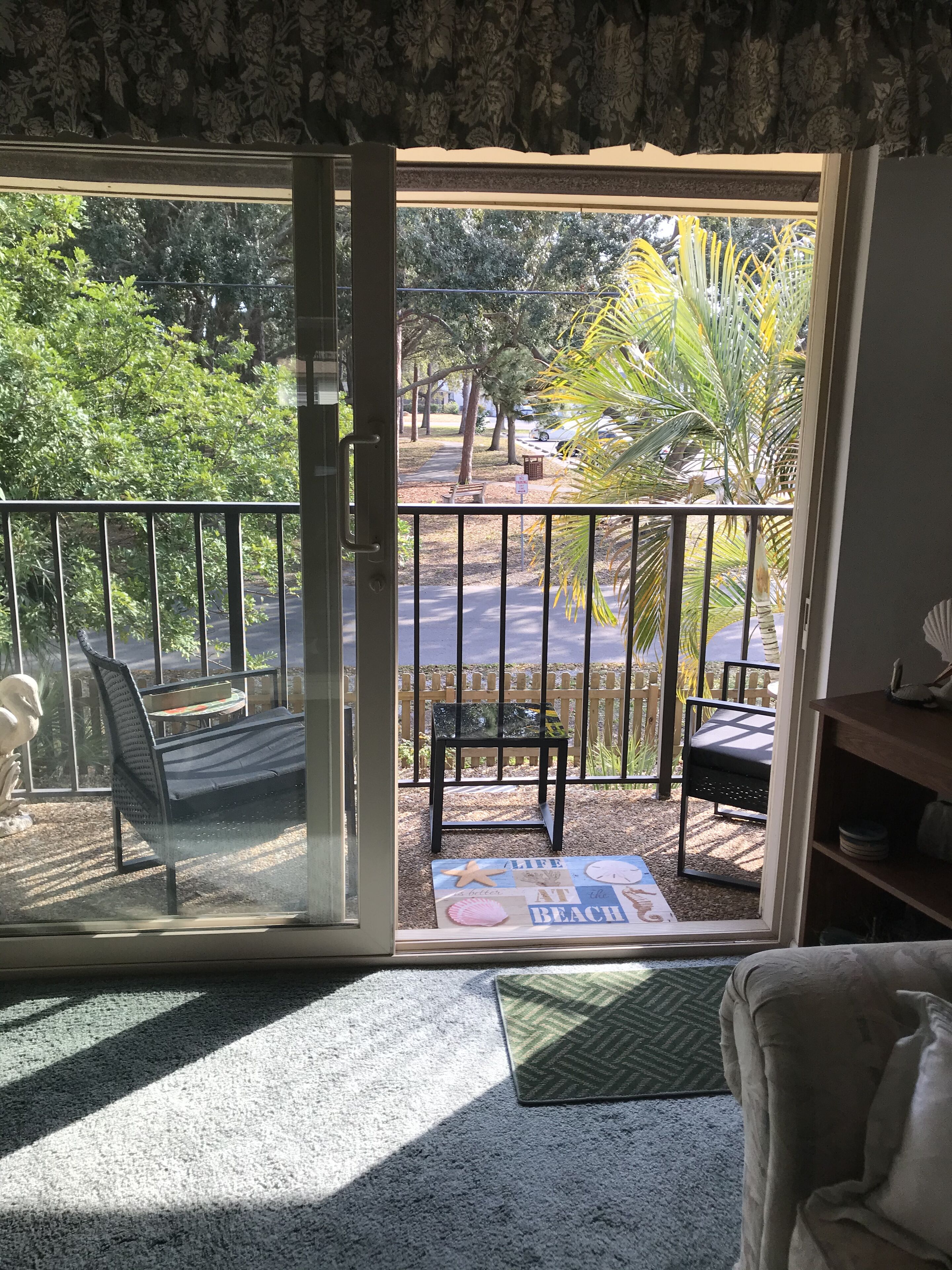 Condo on Venice Island -  Prime location - 4 Blocks to either the beach or town
