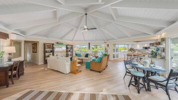 Smart TV, table tennis