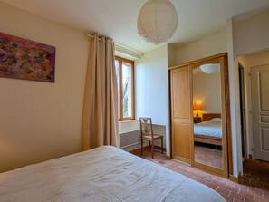 2 soveværelser, gratis Wi-Fi, sengetøj