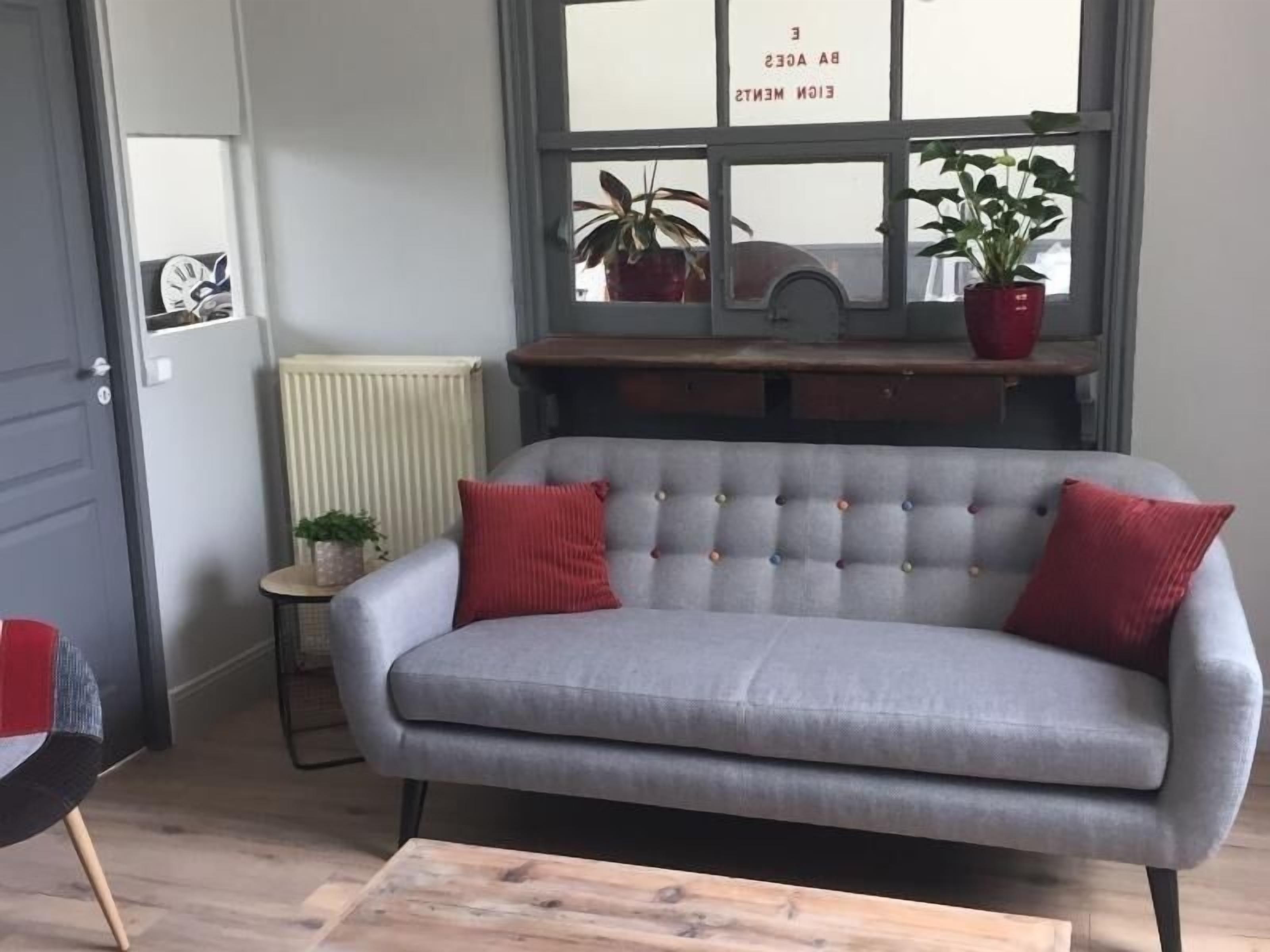 Gite Mers-sur-Indre, 4 bedrooms, 13 persons