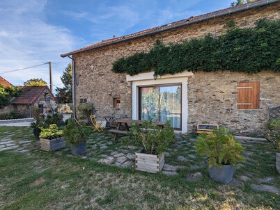 Charming Stone House with Terrace, Kids’ Playground, and Equestrian Space in Scenic Berry