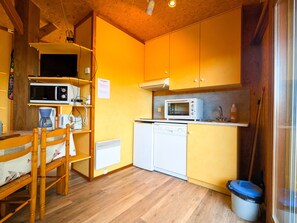 Refrigerador, microondas y lavavajillas 