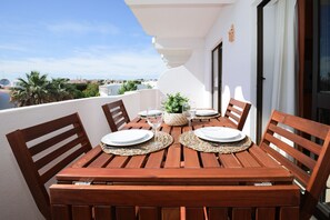 Outdoor dining - Sea Gardens -  Alvaflor IX (Vilamoura)