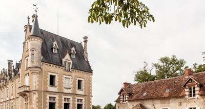 GĂźte cosy en Berry avec jardin et parking, proche de ChĂąteauroux, pour 10 personnes