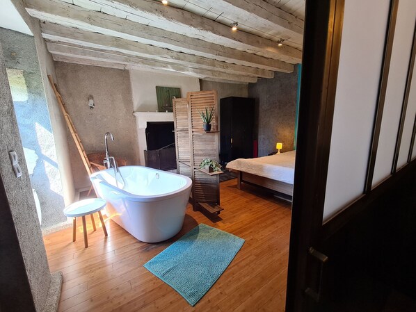 2 chambres, accès au Wi-Fi (inclus)