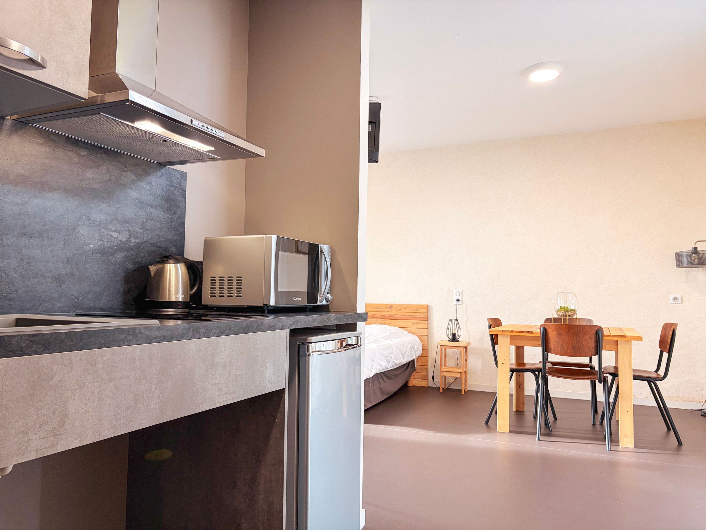 Fridge, microwave, dishwasher