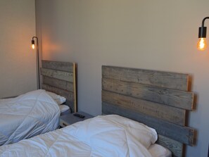 5 bedrooms