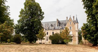 Charming Cottage on XVIIIth Century Estate with Museum, Fireplace, and Private Parking