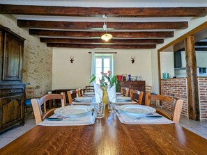Dining - Charming Farmhouse in Berry: Garden, Bikes, Hiking & Historical Sights (Tranzault)