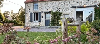Charming 1864 Stone House with Garden, Near George Sand's Estate, 10 min from La Châtre