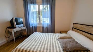 3 sovrum, gratis wi-fi och sÀngklÀder