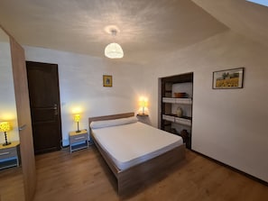 3 bedrooms