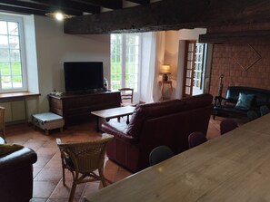 Televisión de pantalla plana 