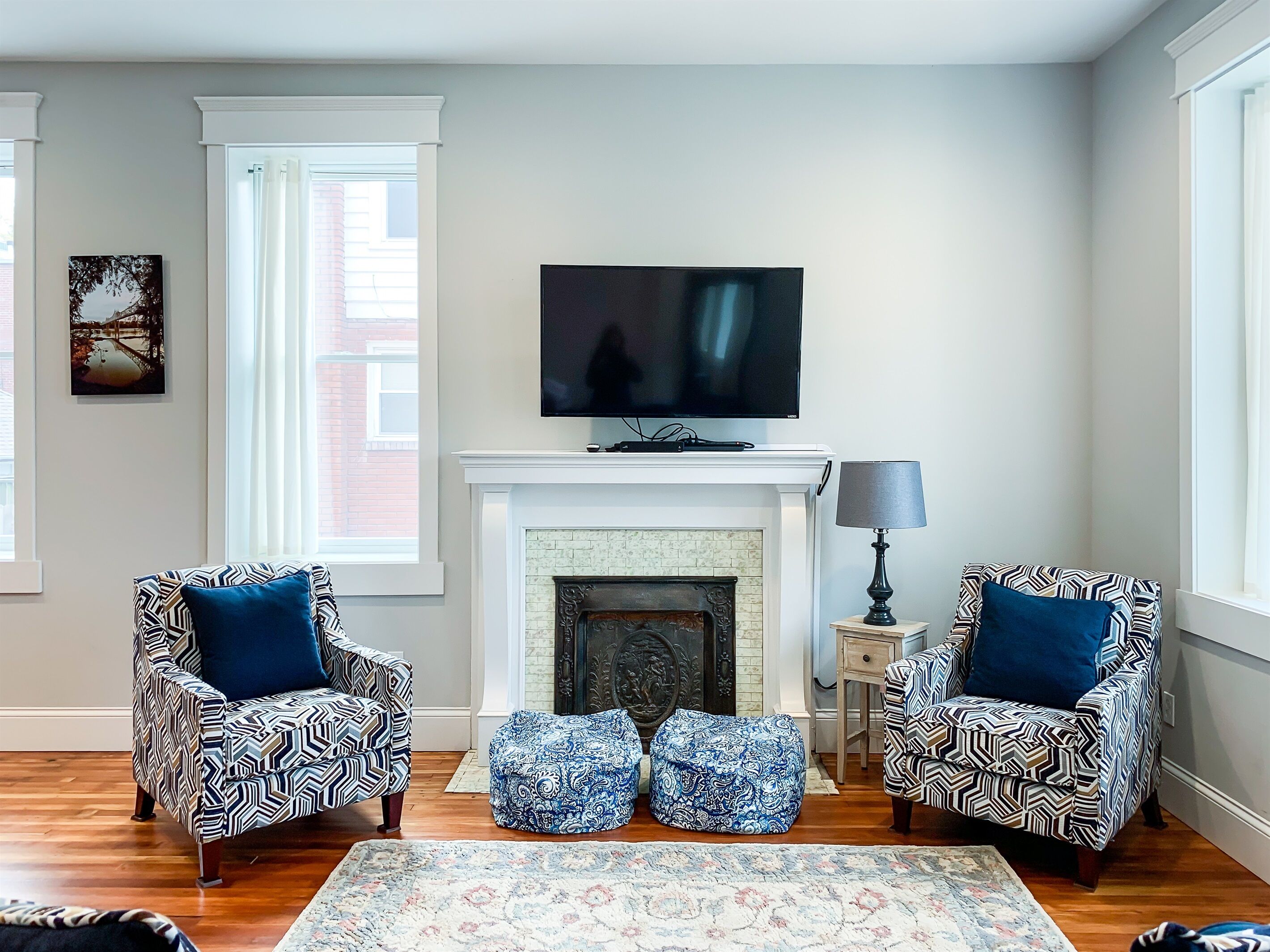 Cedar Haus - Downtown WashMo, Dog-Friendly, Wineries, Fenced Yard