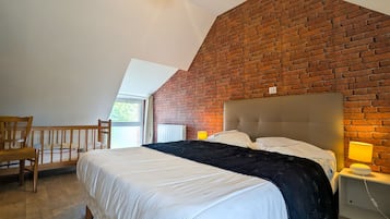 3 quartos, Wi-Fi de cortesia, roupa de cama