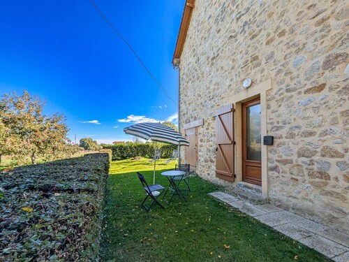 Charming House near Eguzon Lake - Peaceful Garden, Child Games, Private Parking