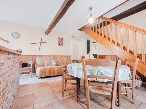 Gîte familial calme avec jardin, près du lac d'Éguzon et des plus beaux villages de la Creuse