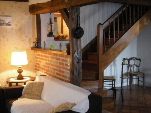 Charming Rustic House Near Beauval Zoo with Garden, Games Room & Parking