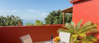 Holiday Apartment “Casa Quintana - Apartamento Ángela” with Sea View and Terrace