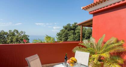 Holiday Apartment “Casa Quintana - Apartamento Ángela” with Sea View and Terrace