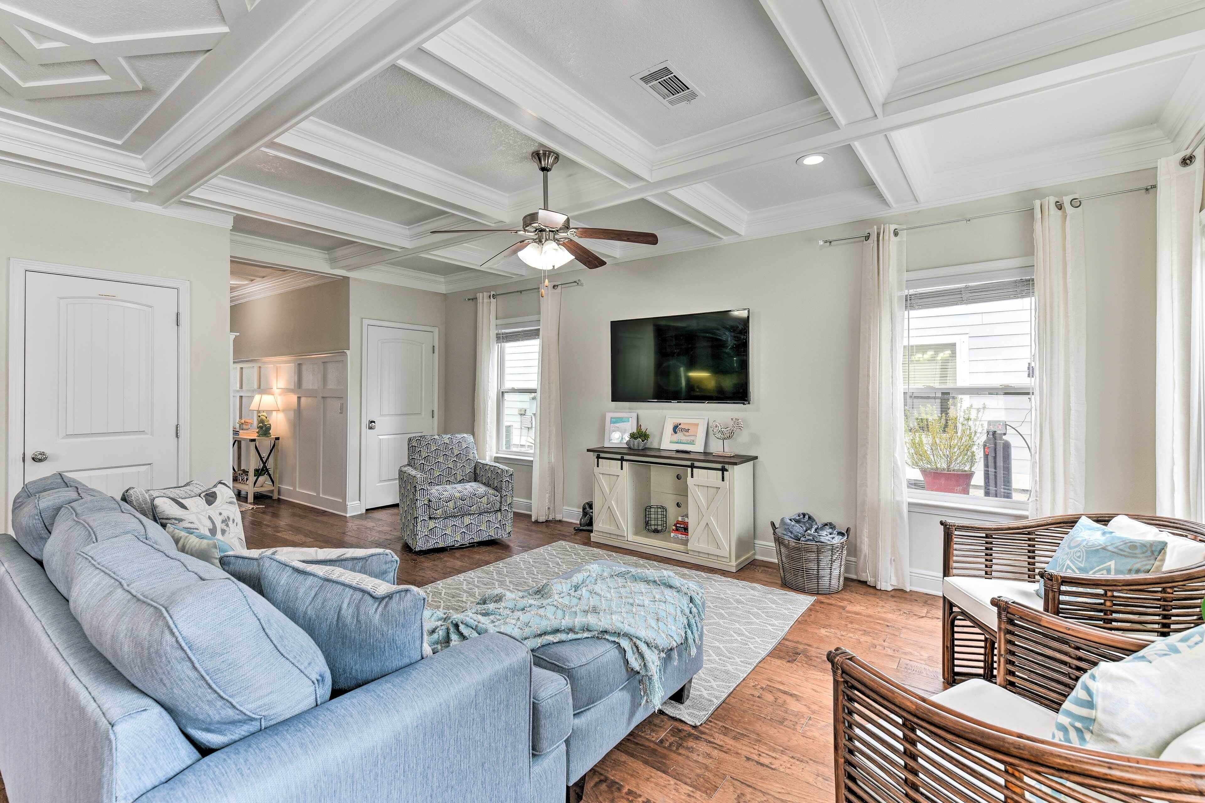 Spacious Home < Half-Mile to Inlet Beach & Dining