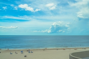 Beach nearby - Sandy Shores 506 Premium Gulf View (Madeira Beach)