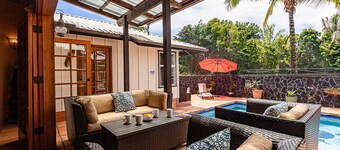 House of Paddles, POOL, Ocean close in Keaau, Hawaii, near Hilo