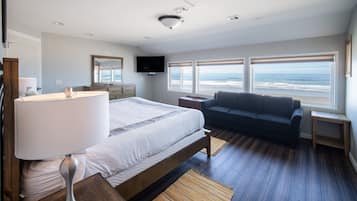 5 bedrooms, free WiFi, bed sheets