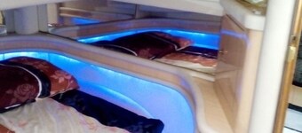 Robbery on a luxury yacht