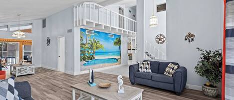 TV, fireplace