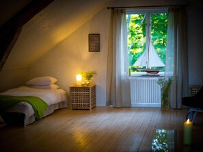 2 bedrooms, free WiFi