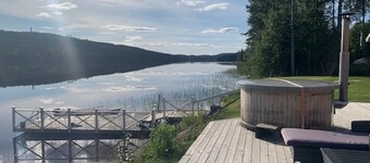 Awesome home in Bredbyn with WiFi, Sauna and Jacuzzi