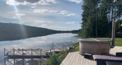 Awesome home in Bredbyn with WiFi, Sauna and Jacuzzi