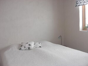 1 bedroom, free WiFi