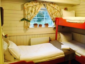 3 bedrooms