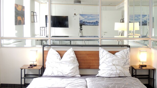 Unclassified image, 1 of 81, button - KemptenCityHost - Hostel (Kempten)