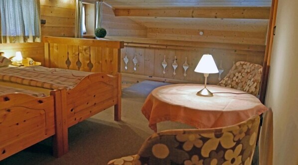 2 Schlafzimmer, Internetzugang, Bettwäsche