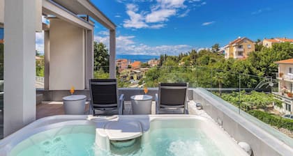 Villa mit Pool im Zentrum von Malinska