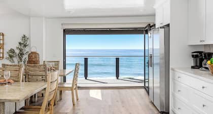 Single Family Tranquil Beachfront Rental P1829-0