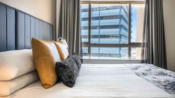 1 bedroom, desk, iron/ironing board, WiFi