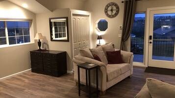 TV connectée, lecteur de DVD, livres, médiathÚque