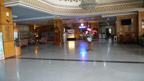Lobby - Hotel Madani Medan - Syariah Hotel (Medan)