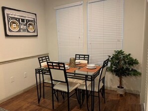 Dining - Texas Medical Center City Side (Houston)