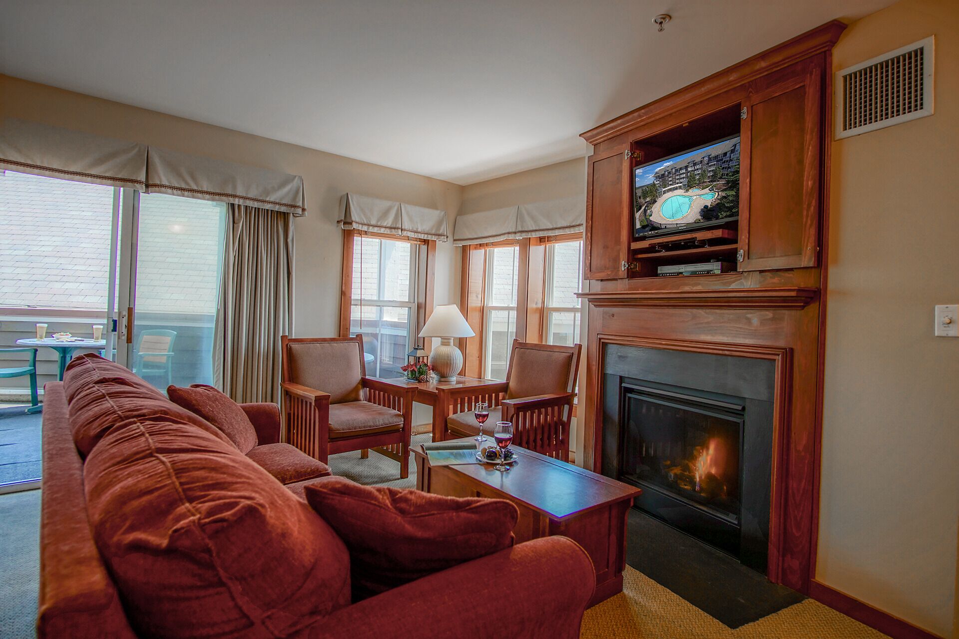 Allegheny Springs  201 : 2 Bedroom, 2 Full Bath: Slope Side; Gas Fireplace