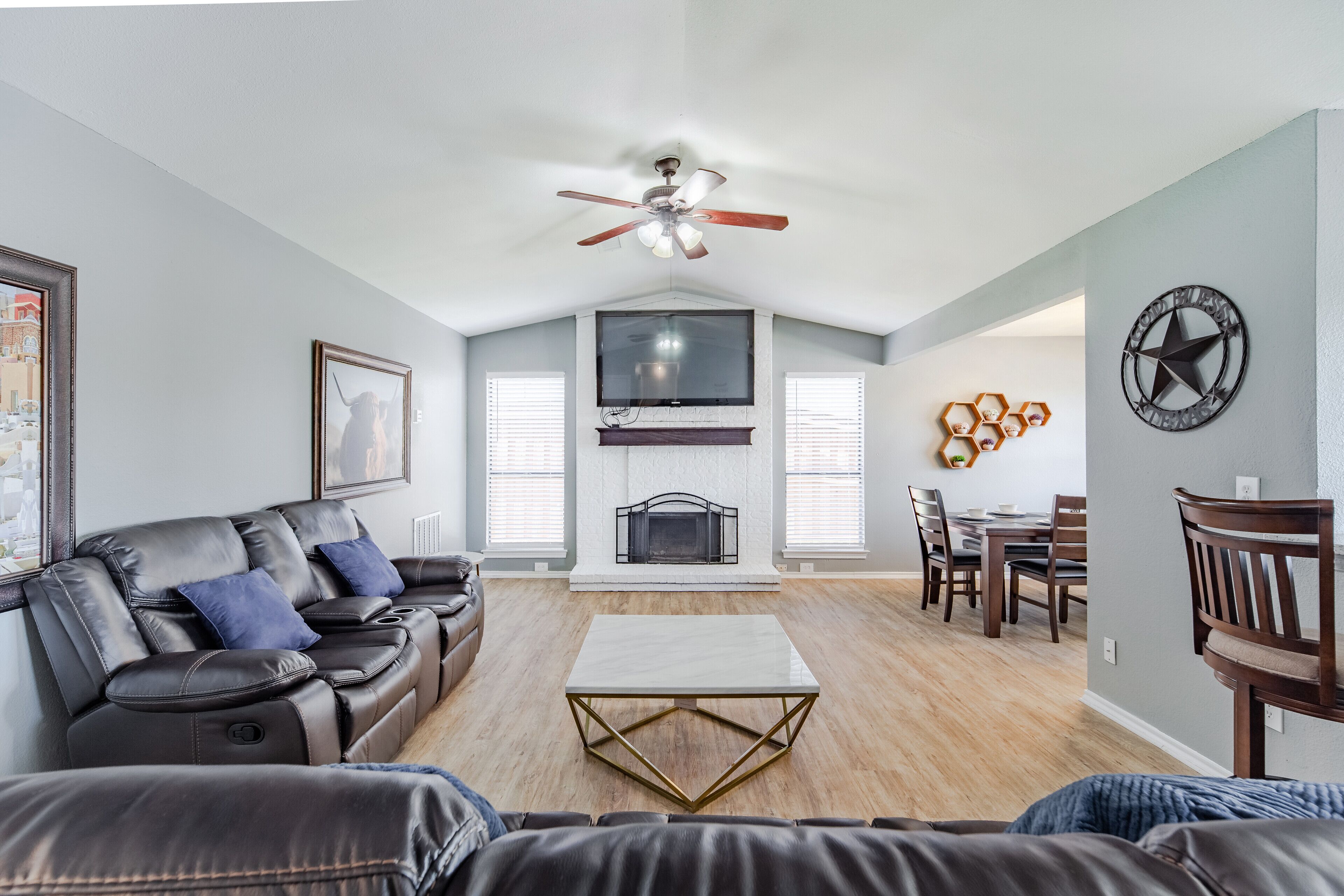 A Lakehouse right here in Irving!