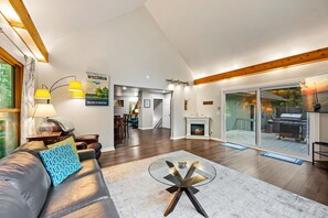 Älytelevisio, takka, videopelejä, Hulu