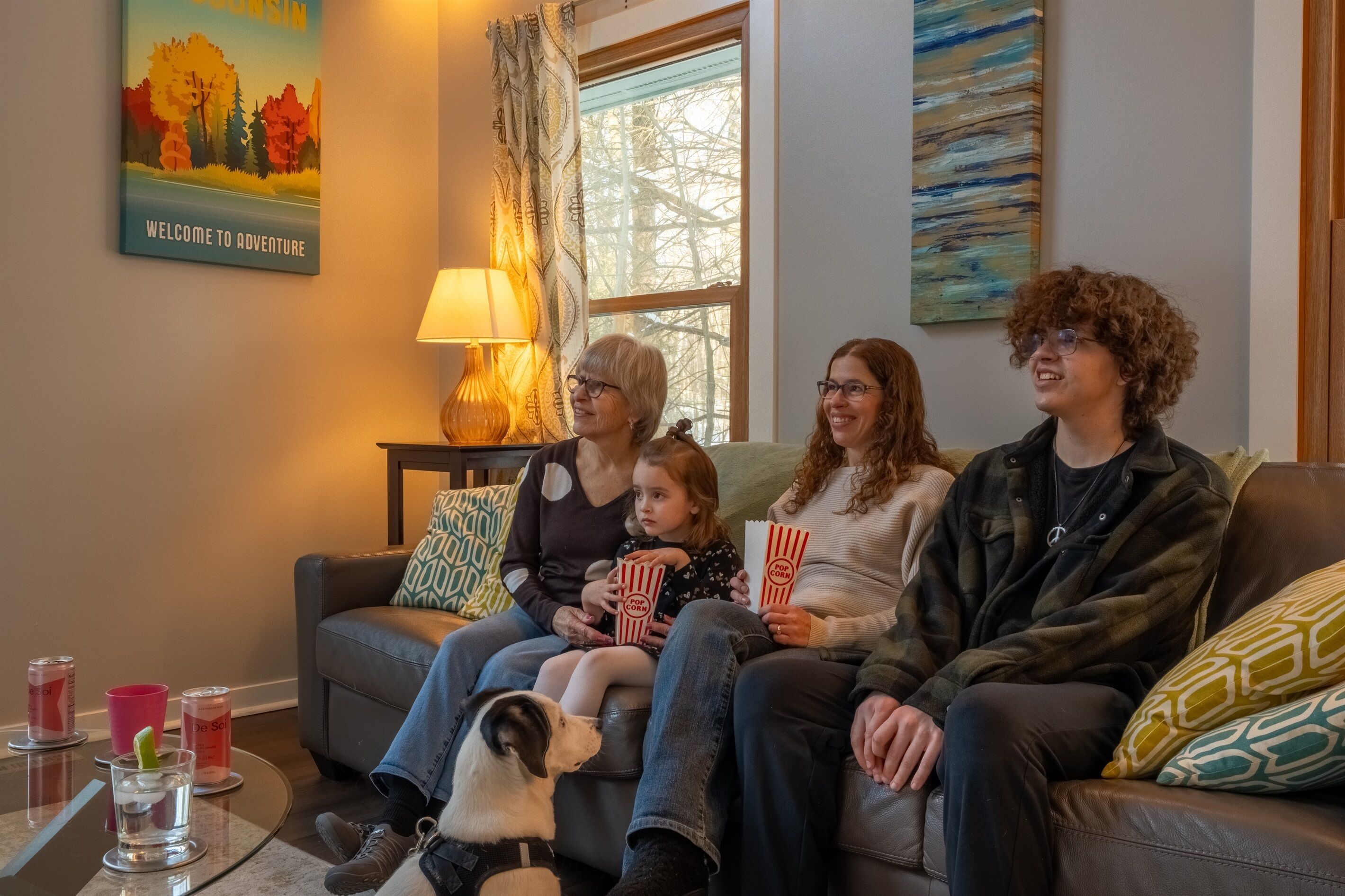 Smart TV, lareira, videogames, Hulu